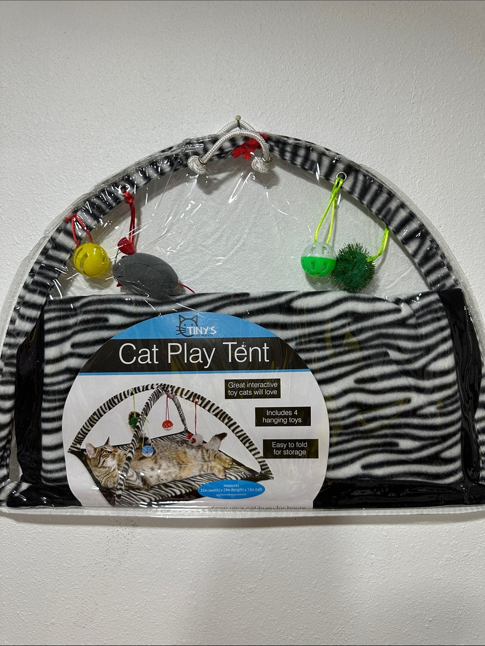 Zebra-Print Cat Play Tent with Hanging Toys - Black & White
